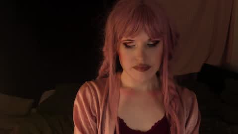 Effie Mur online show from January 17, 2025, 6:12 pm