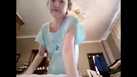 Effy online show from January 27, 2025, 11:43 am