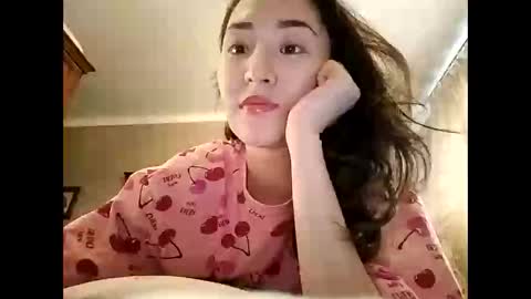 Effy online show from February 15, 2025, 12:01 pm