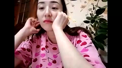 Effy online show from March 8, 2025, 10:56 pm