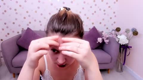 Snapshot of effyangel chatting on February 23, 2025, 8:28 am Effy online show from February 23, 2025, 8:28 am