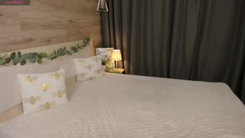 Effy online show from February 25, 2026, 6:56 am