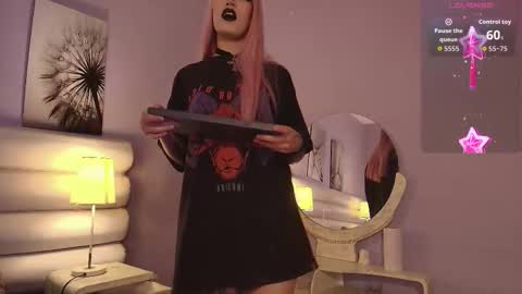 Snapshot of effycorpse chatting on September 13, 2025, 7:02 pm    online show from September 13, 2025, 7:02 pm