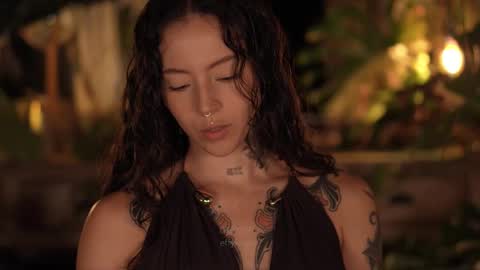 Effy online show from February 8, 2026, 12:36 am