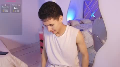 Eiden Blake online show from March 17, 2026, 1:32 am