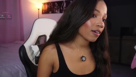 eimi   online show from November 25, 2025, 2:33 am