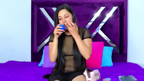 eimy__cute online show from October 1, 2025, 6:58 pm