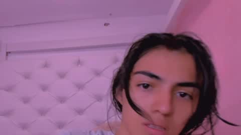 eimy online show from May 24, 2026, 1:16 pm