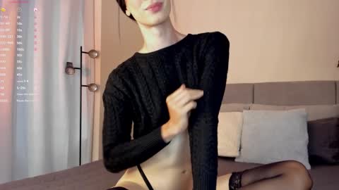 Einyel  online show from December 13, 2024, 8:04 pm