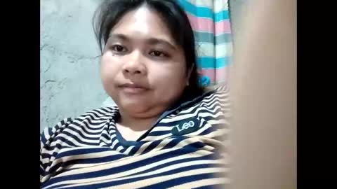 eirma7991 online show from April 15, 2026, 8:42 pm