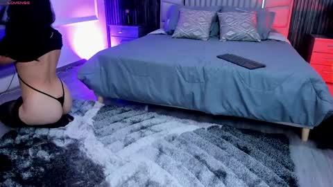 Eiryn Raven online show from May 7, 2026, 8:03 pm