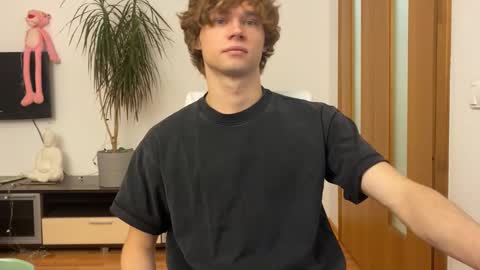 Eitan online show from December 20, 2024, 4:42 am