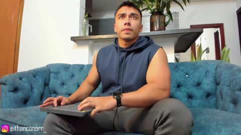 Snapshot of eithanconor1 chatting on December 11, 2024, 3:24 am EITHAN CONOR online show from December 11, 2024, 3:24 am