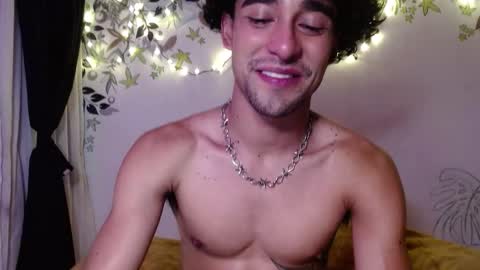 Snapshot of ekhtyr11 chatting on March 20, 2026, 6:07 am xoxo online show from March 20, 2026, 6:07 am