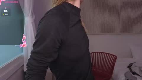 please read my bio there is information about private shows and about my personality online show from February 12, 2026, 7:03 am