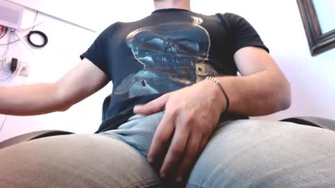 Snapshot of el_mas_turbado chatting on January 18, 2026, 12:47 am el_mas_turbado online show from January 18, 2026, 12:47 am