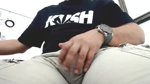 Snapshot of el_mas_turbado chatting on February 14, 2026, 6:37 pm el_mas_turbado online show from February 14, 2026, 6:37 pm