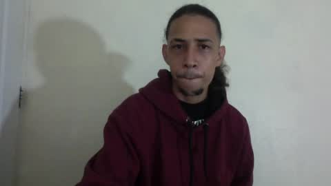 Snapshot of el_menor chatting on April 5, 2026, 2:31 am Instagram BelowAbajo online show from April 5, 2026, 2:31 am