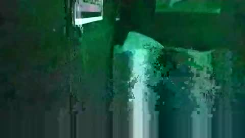 Snapshot of el_mucho210 chatting on May 7, 2026, 9:14 am el_mucho210 online show from May 7, 2026, 9:14 am