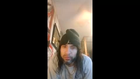 Snapshot of el_mucho210 chatting on June 8, 2026, 8:58 am el_mucho210 online show from June 8, 2026, 8:58 am