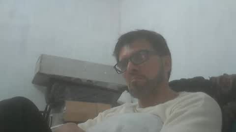 el_principe_veryhot online show from April 14, 2026, 5:02 am