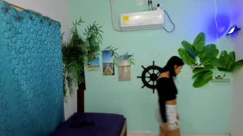 ladi online show from February 23, 2026, 12:57 pm