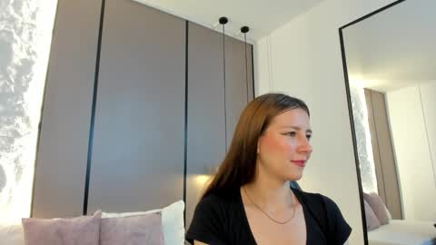 Snapshot of elaia_bridge chatting on February 23, 2026, 8:28 pm E L A I A online show from February 23, 2026, 8:28 pm