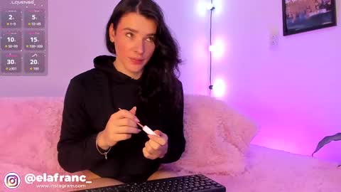 Snapshot of elaia_franc chatting on February 10, 2026, 3:21 am Elaia franco online show from February 10, 2026, 3:21 am