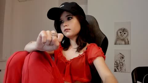 Your sweet girl online show from January 21, 2025, 10:41 pm