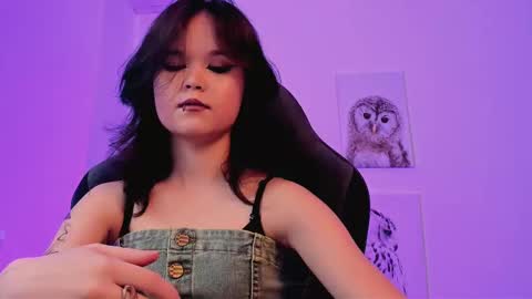 Your sweet girl online show from March 8, 2025, 7:09 pm