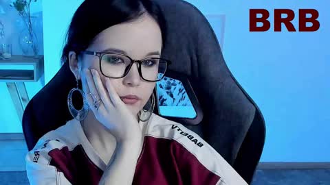 Your sweet girl online show from March 9, 2025, 10:08 pm