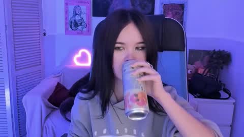 Your sweet girl online show from November 9, 2025, 8:56 am