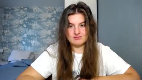 Snapshot of elanis_blair chatting on March 20, 2026, 1:49 pm Elanis online show from March 20, 2026, 1:49 pm