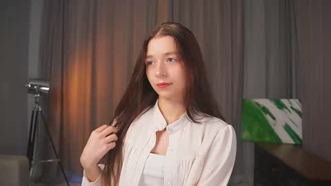 Snapshot of elbasypher chatting on September 19, 2025, 1:45 pm Elba Blance online show from September 19, 2025, 1:45 pm