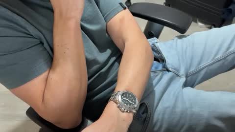 elc_2 online show from January 18, 2025, 10:28 pm