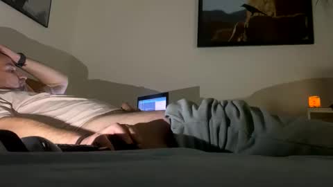 elcretinmo online show from December 5, 2025, 1:36 am