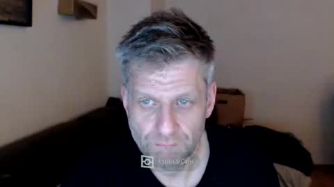 Snapshot of elculiador2207 chatting on March 4, 2025, 11:32 pm Timm online show from March 4, 2025, 11:32 pm