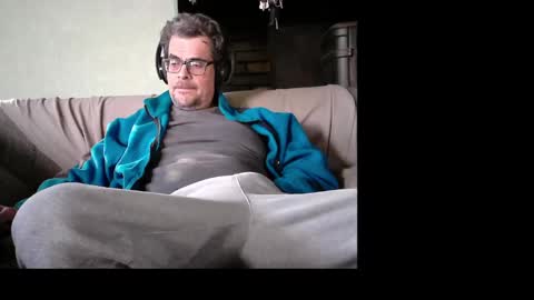 Nando online show from February 3, 2025, 2:34 pm