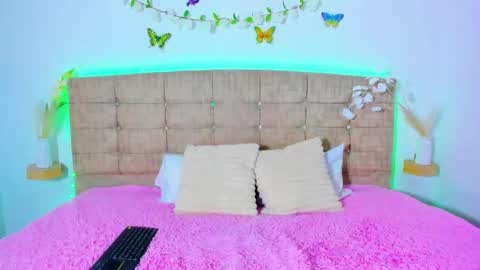 electra__moon online show from March 28, 2026, 5:29 am