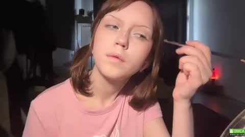 Snapshot of electric_woman chatting on July 6, 2026, 7:49 am Aleksa online show from July 6, 2026, 7:49 am