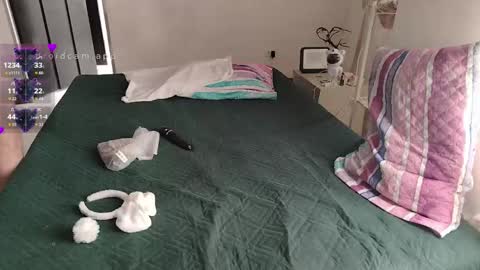 Elektra and Konan online show from February 17, 2026, 1:40 pm