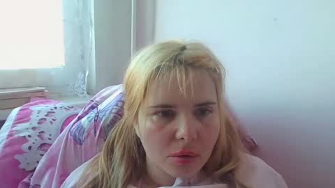 Elena online show from January 19, 2026, 1:59 pm