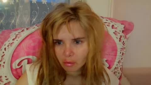 Elena online show from February 9, 2026, 4:11 pm