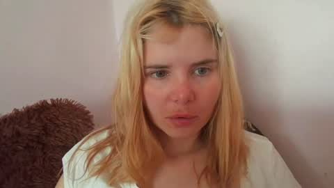 Snapshot of elenaflirt chatting on July 8, 2026, 8:30 am Elena online show from July 8, 2026, 8:30 am