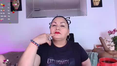 elenna_boobs_ online show from October 12, 2025, 6:56 am