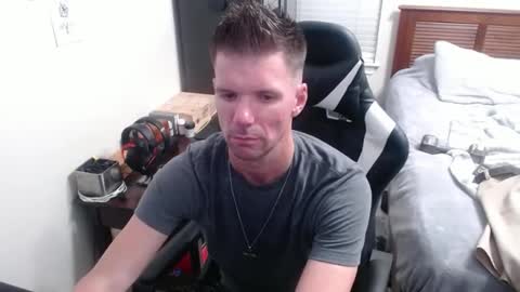 Walker online show from September 27, 2025, 5:12 am