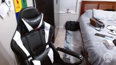 Walker online show from October 15, 2025, 4:45 am