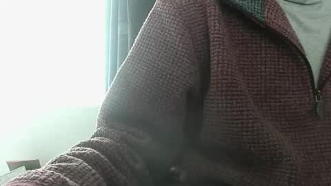 elfyonee online show from January 1, 2025, 10:54 am