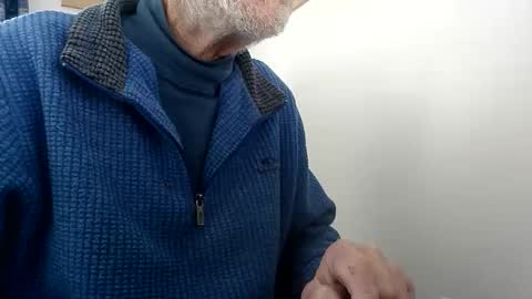 elfyonee online show from November 22, 2025, 10:14 am