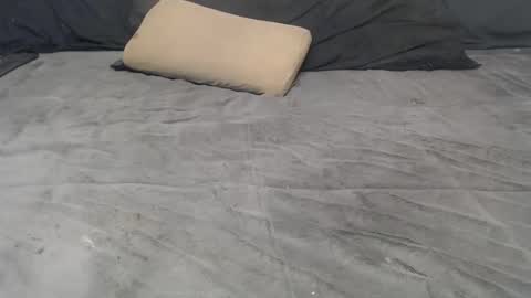 elgsslt online show from September 19, 2025, 2:18 pm